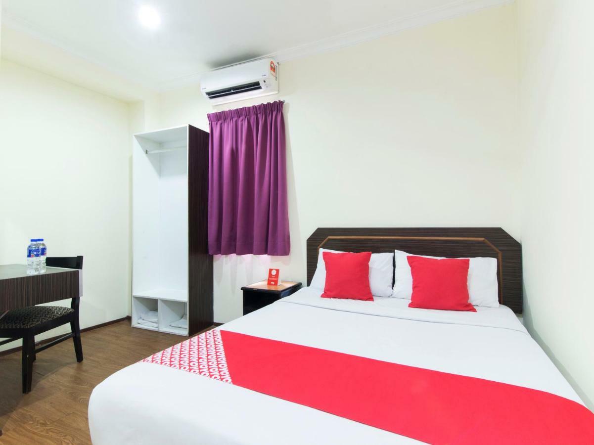 Oyo 327 Buddys Hotel Kuala Lumpur Exterior foto